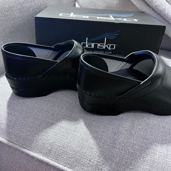 Women's Dansko Clogs, 37 (US 6.5 -7) Black - Picture 5 of 7